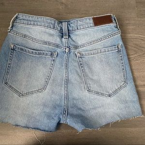 Hollister high rise mom jean shorts